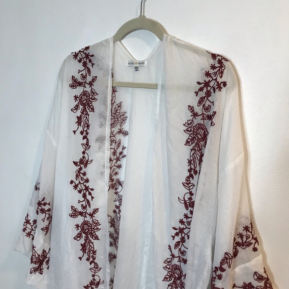 Woven Heart Embroidered Kimono Cardigan Sheer White Red One Size - Picture 2 of 10